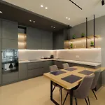 Ionian Sky Luxury Kalaja شقة