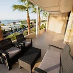 Ionian Sky Luxury Kalaja *