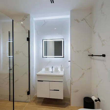 Appartamento Ionian Sky Luxury Kalaja *