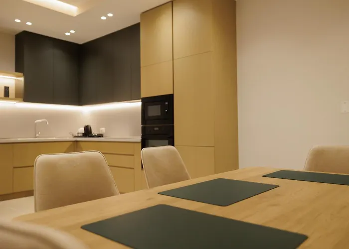 Ionian Sky Luxury Apartment Kalaja Vlore Apartament *