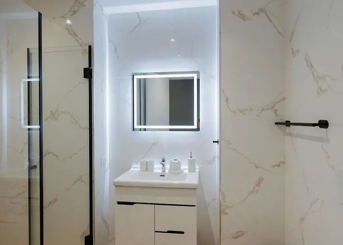 Apartament Ionian Sky Luxury Apartment Kalaja Vlore *